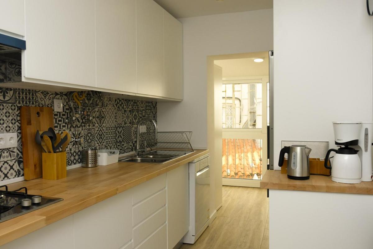 Love Apartment Beco Torto, Кашкайш Екстериор снимка